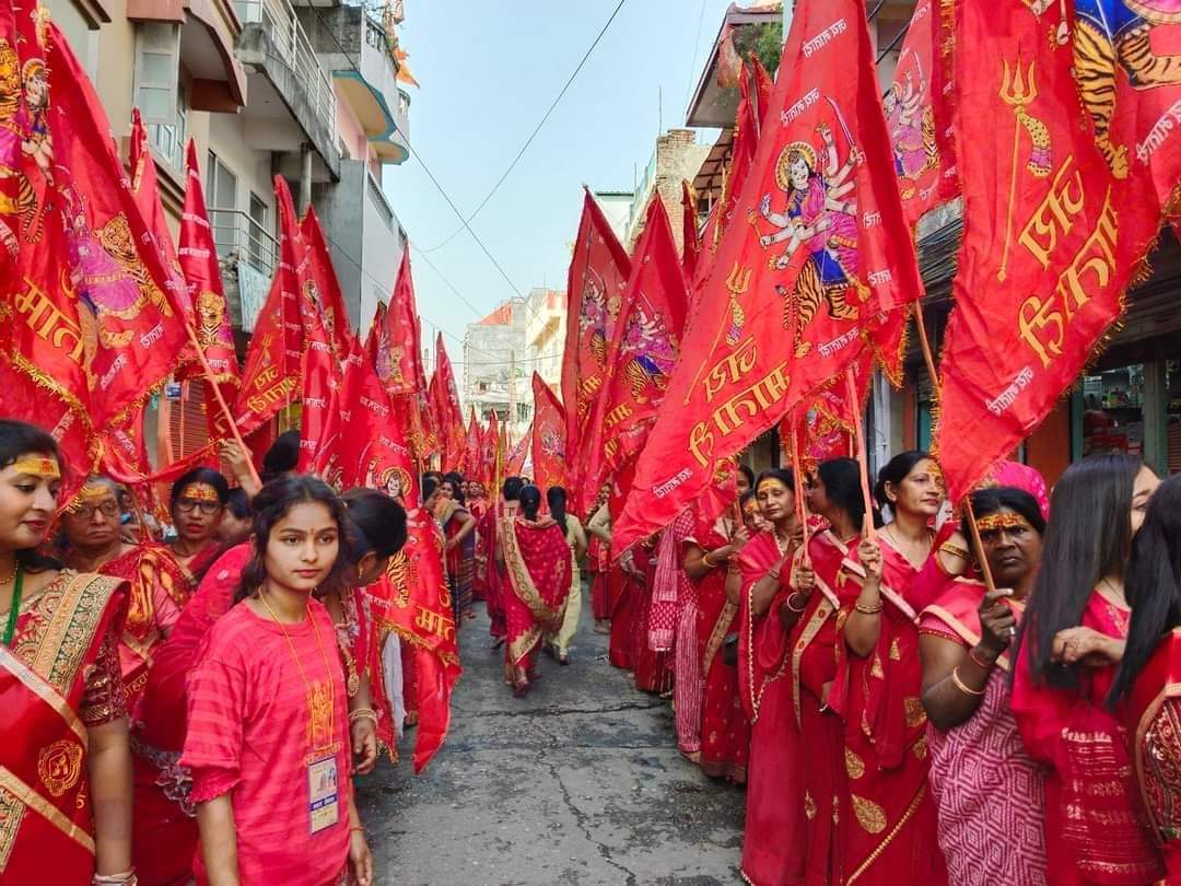 एतिहासिक रुपमा सम्पन्न भयो गहवामाईको निशान  सहितको प्रथम डोली यात्रा, मेयर सिंहले गरे बिशेष पुजापाठ